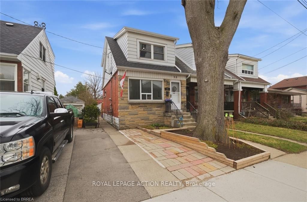 13 Devonport Street, Hamilton, ON, L8R 3C5 photo 2