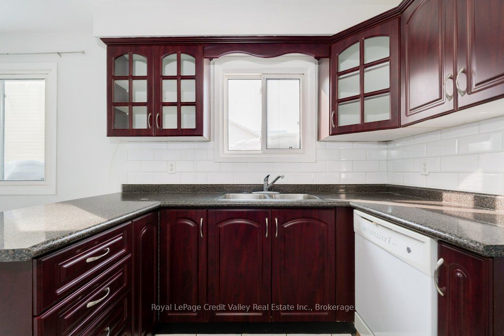 Additional image 5 of 376 Hansen Road N, Brampton, ON, L6V 3P7