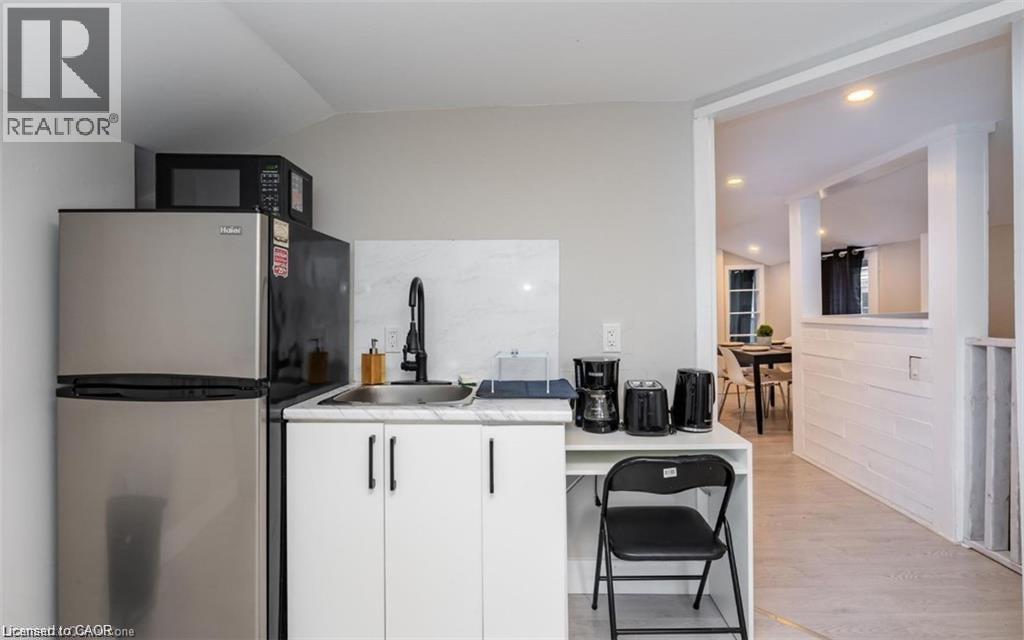 Additional image 3 of 3-38 Inchbury Street, Hamilton, ON, L8R 3B3