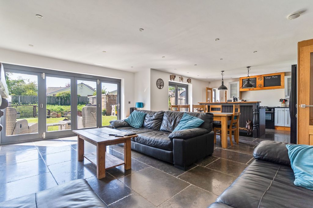 Additional image 7 of 4 bed detached house for saleUndy, Caldicot NP26