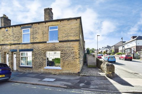 Cross Lane, Sheffield S10