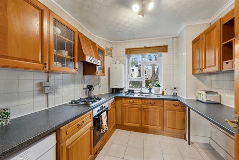 Fairfield Drive, The Tonsleys SW18