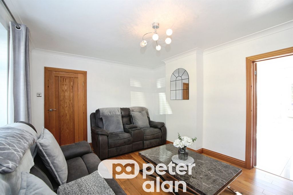 Additional image 7 of 3 bed semi-detached house for saleShakespeare Crescent, Newport NP20