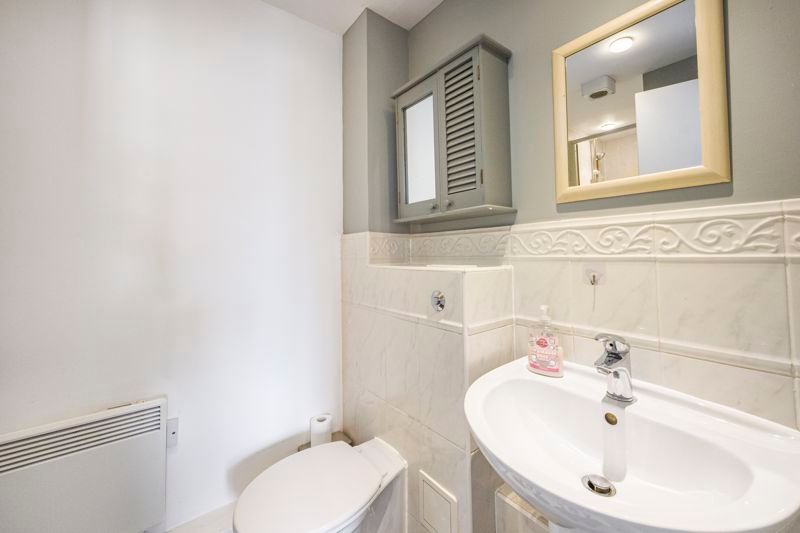 Additional image 9 of 2 bed flat for saleBeaconsfield Road, Bexley DA5