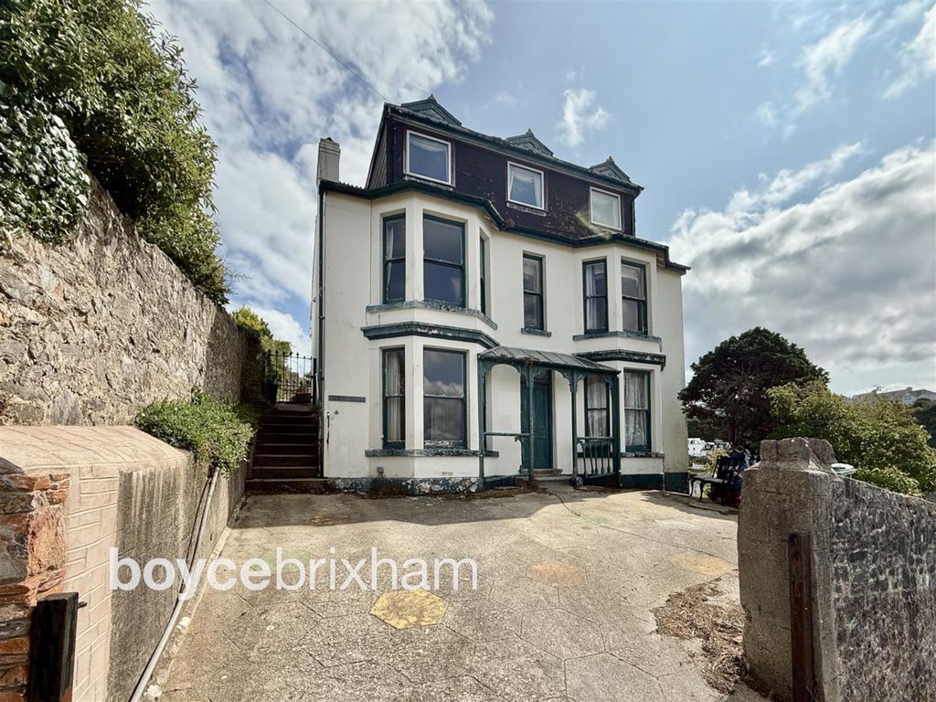 6 bed detached house for saleHeath Road, Brixham TQ5