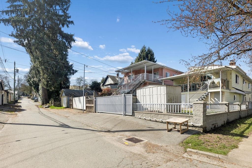 Additional image 3 of 3708 Dumfries Street, Vancouver, BC, V5N 3S7