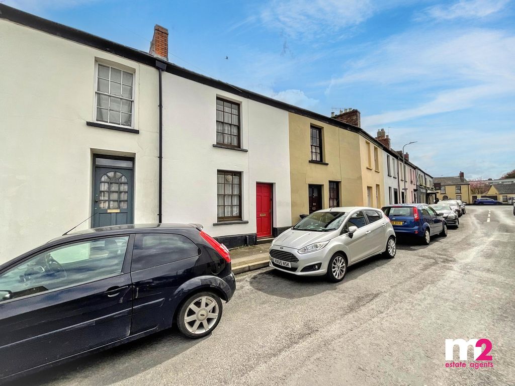 2 bed terraced house for saleBackhall Street, Caerleon, Newport NP18