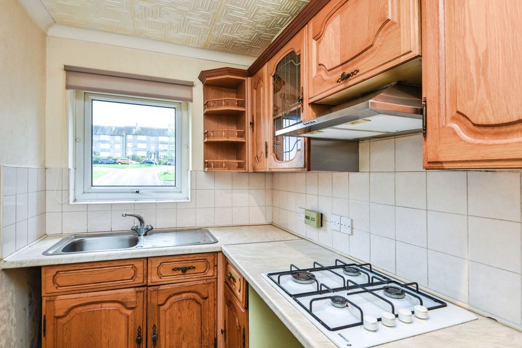 Additional image 2 of 1 bed flat for saleOak Street, Windermere LA23