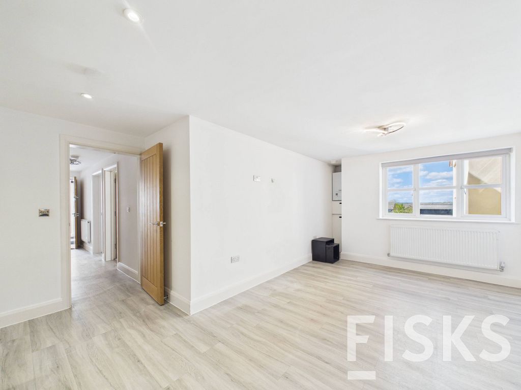 Additional image 12 of 2 bed flat for saleLondon Road, Benfleet SS7