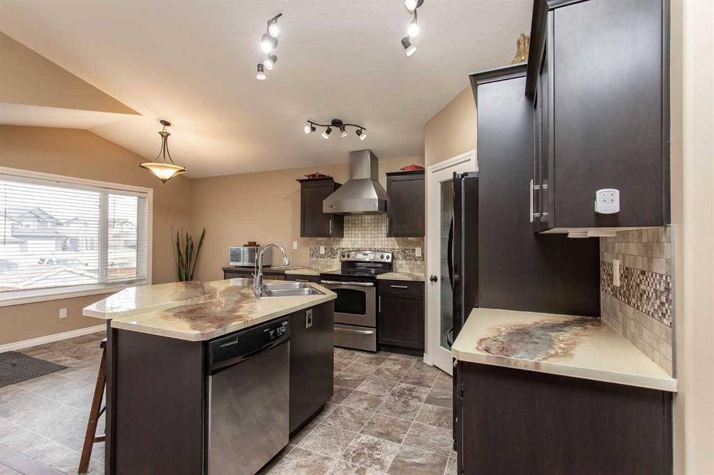 Additional image 4 of 344 Timothy Drive, Red Deer, AB, T4P 0L1