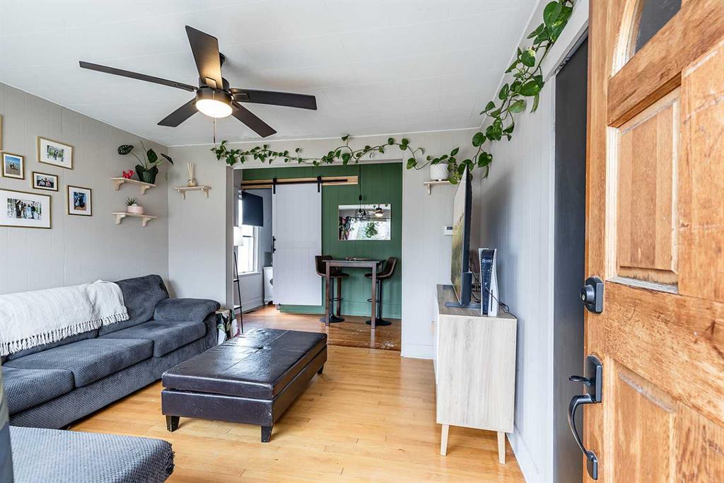 Additional image 5 of 534B Ash Avenue SE, Medicine Hat, AB, T1A 3B5