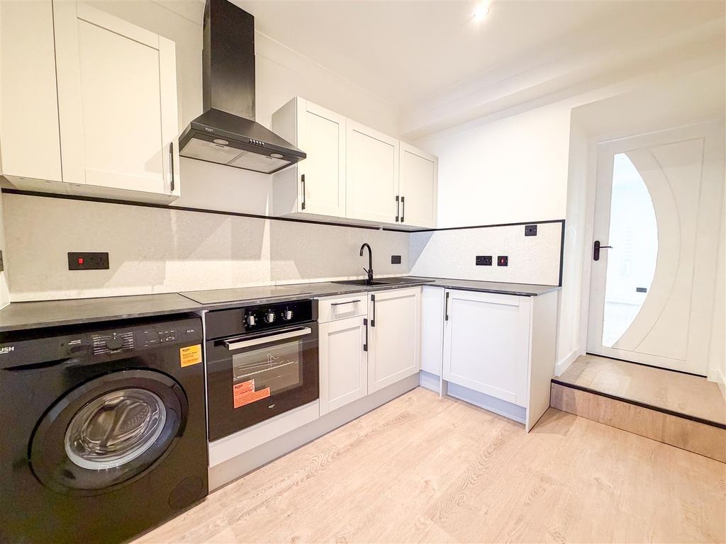 Additional image 6 of 1 bed flat for saleMain Street, Carnwath, Lanark ML11
