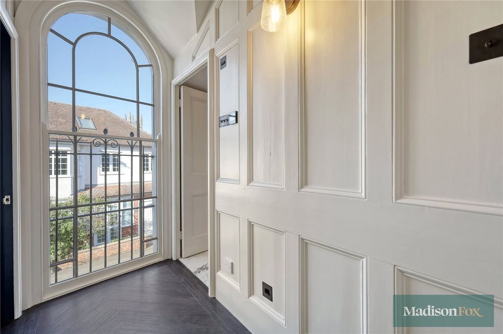 Additional image 26 of 5 bed detached house for saleQueens Road, Buckhurst Hill, Essex IG9