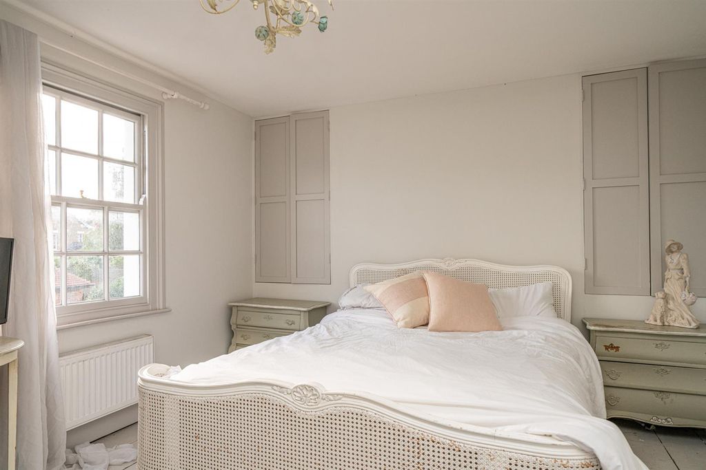 Additional image 12 of 2 bed detached house for saleChapel Street, Berkhamsted HP4