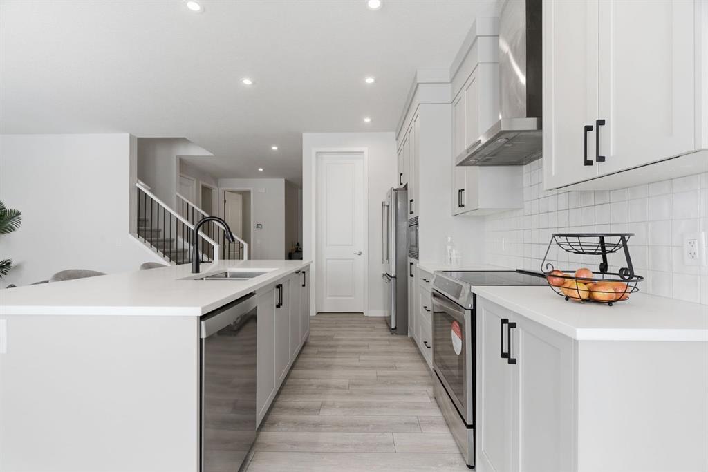 Additional image 6 of 54 Belmont Manor SW, Calgary, AB, T2X 5E4
