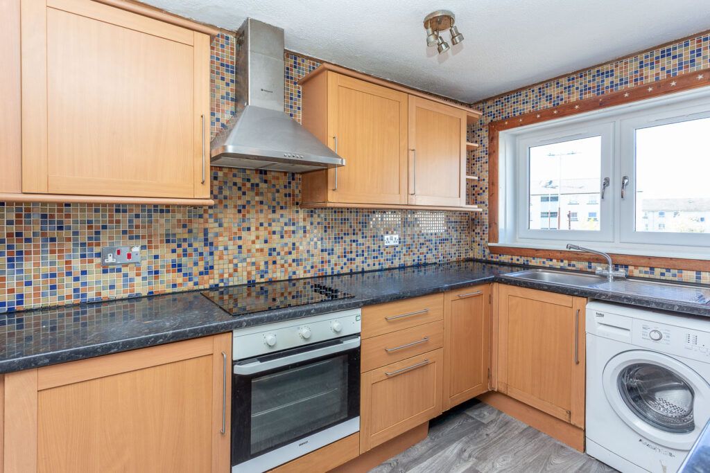 Additional image 9 of 3 bed flat for sale20/5 Westburn Grove Edinburgh EH14