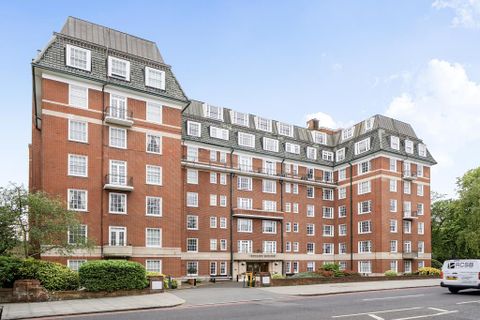 Apsley House, St Johns Wood NW8