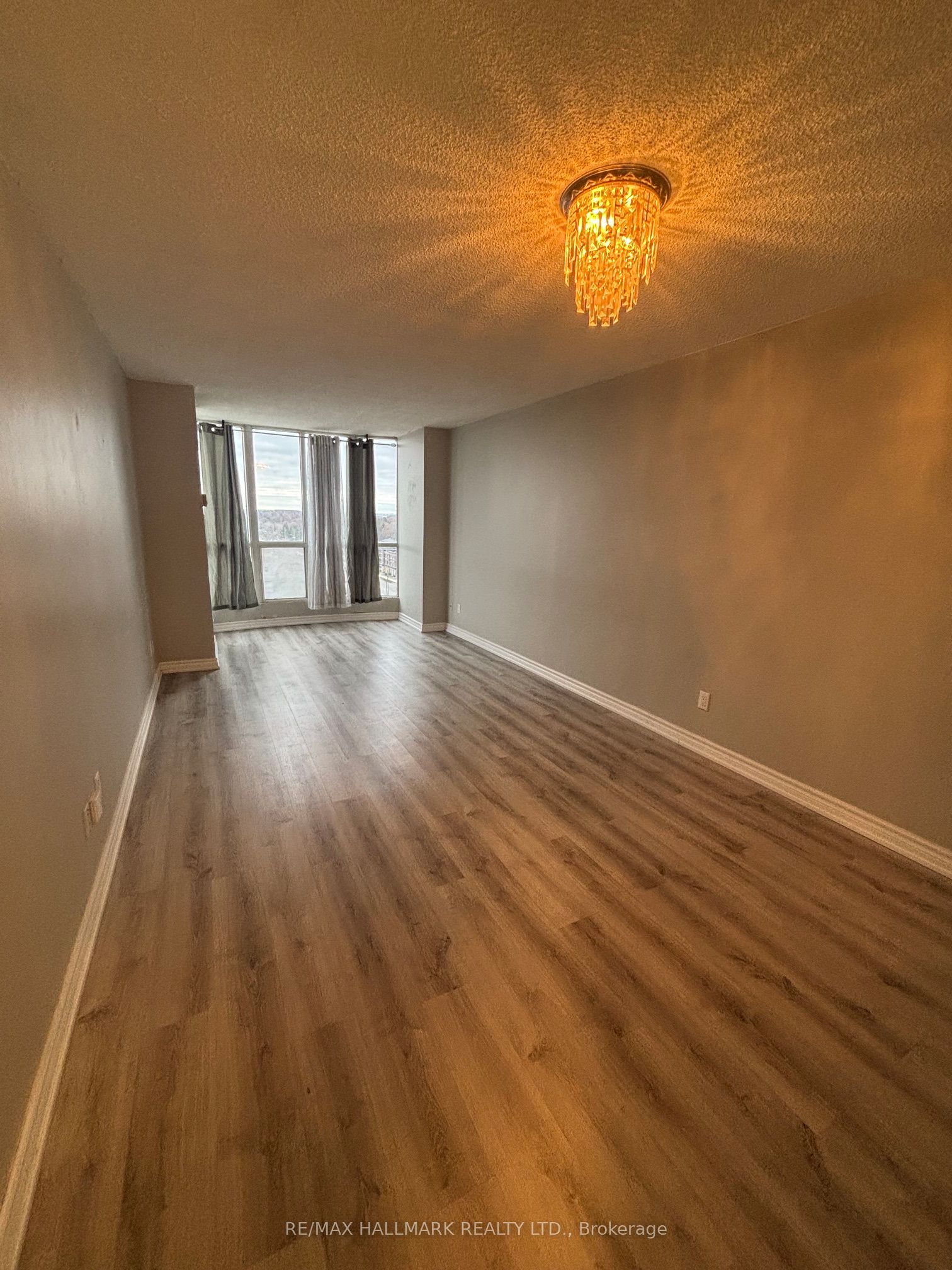 Additional image 4 of 1003-1470 Midland Avenue, Toronto, ON, M1P 3B9