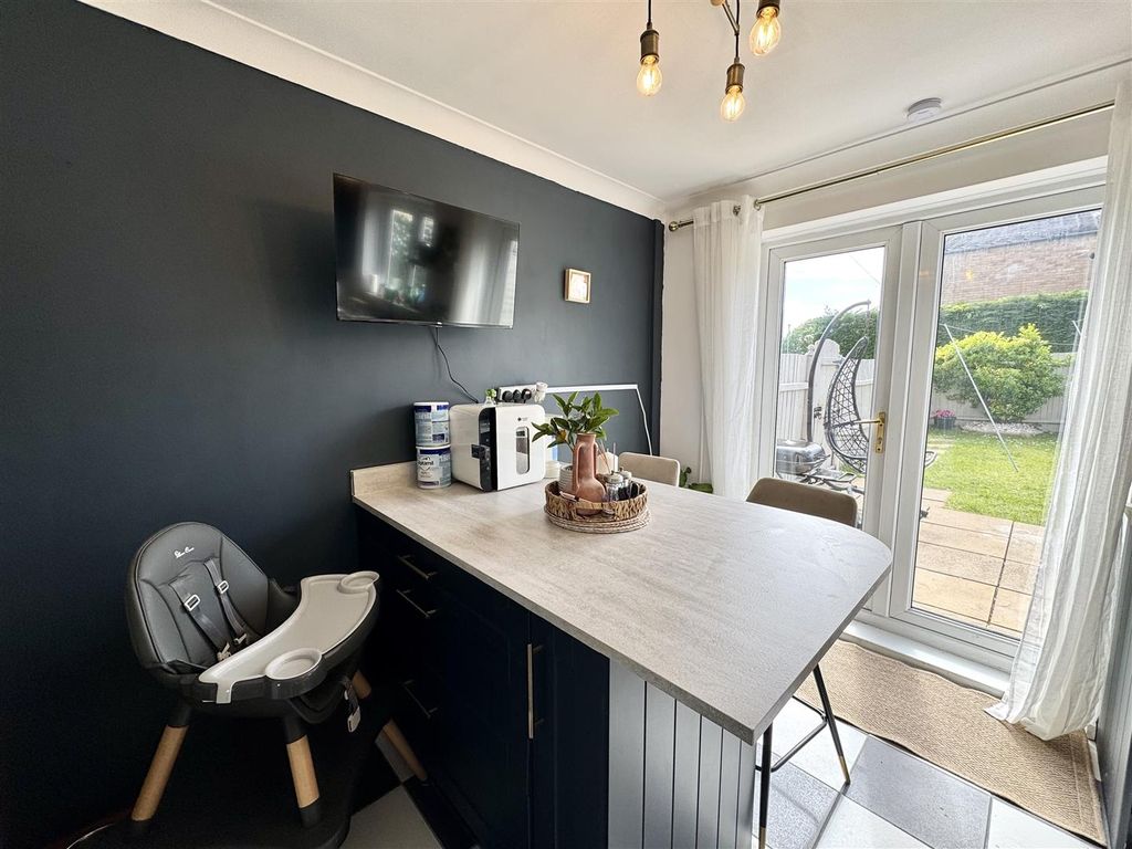 Additional image 6 of 3 bed end terrace house for saleLaburnam Way, Bulwark, Chepstow NP16