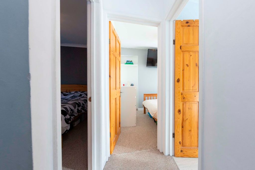 Additional image 22 of 2 bed terraced house for saleWern Crescent, Nelson, Treharris CF46