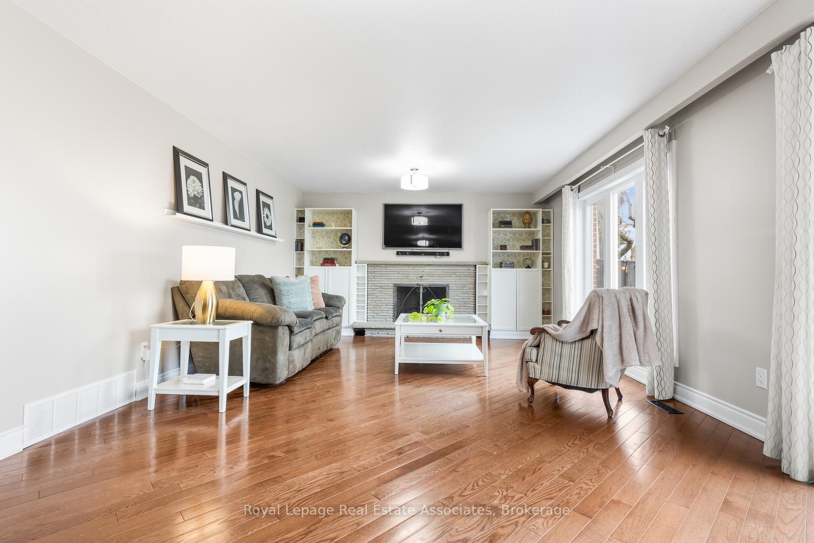 Additional image 6 of 176 Daphne Avenue, Mississauga, ON, L5A 1M6