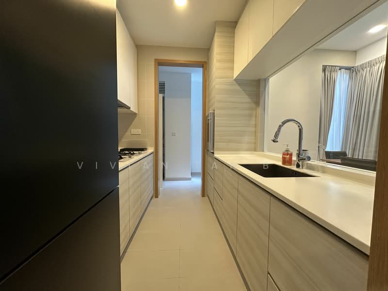 Additional image 9 of Buckley Classique