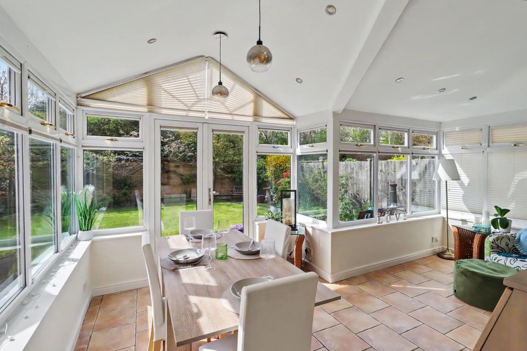 Additional image 2 of 4 bed detached house for saleCromwell Close, Ashby-De-La-Zouch LE65
