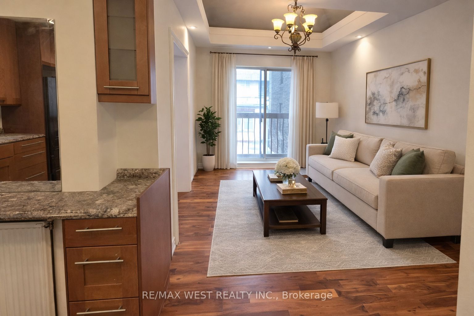 2nd-237 Vaughan Road, Toronto, ON, M6C 2M8