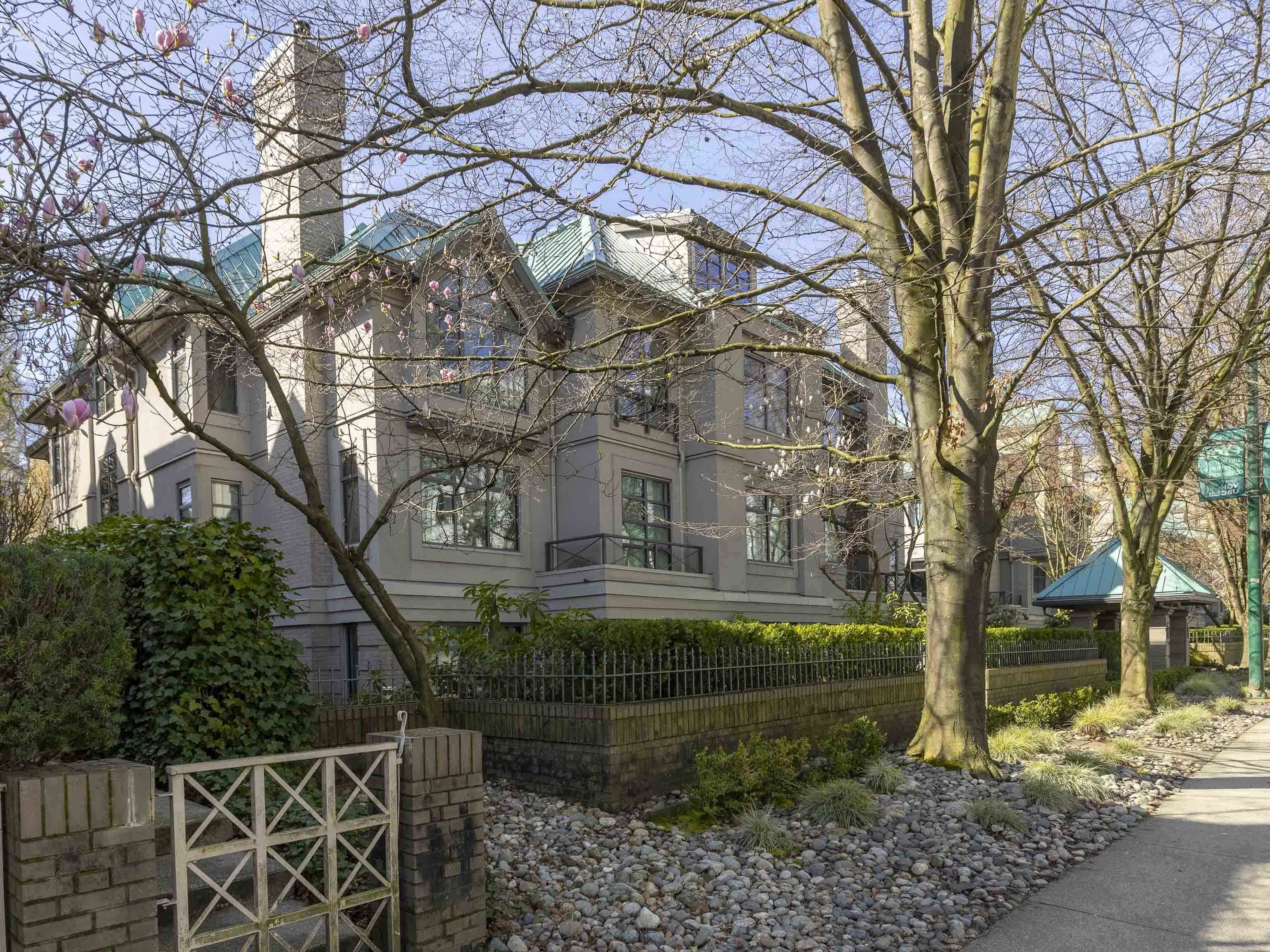 Additional image 2 of E102-628 12th Avenue W, Vancouver, BC, V5Z 1M8