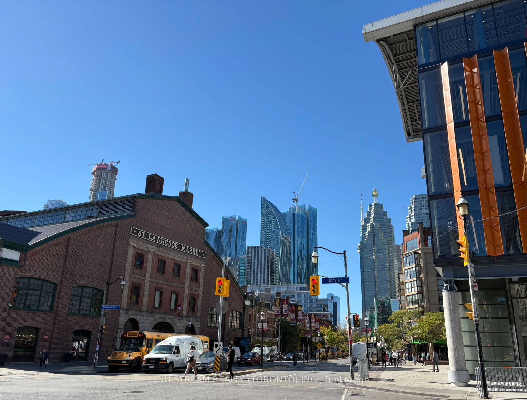 301-100 Front Street E, Toronto, ON, M5A 1E1
