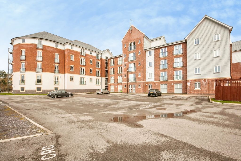 2 bed flat for saleSaddlery Way, Chester, Cheshire CH1