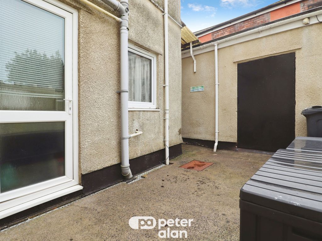 Additional image 8 of 2 bed flat for saleGlenroy Street, Cardiff CF24