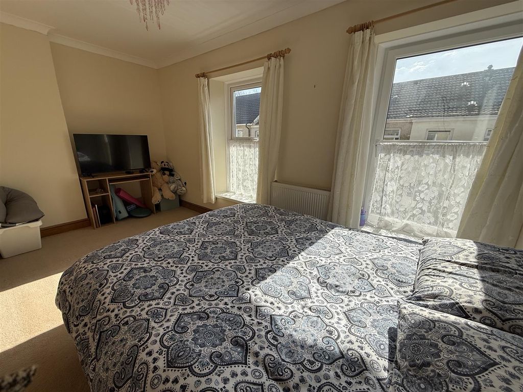 Additional image 14 of 3 bed property for saleNathan Street, Llanelli SA15