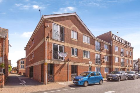 Meredith Road, Portsmouth PO2
