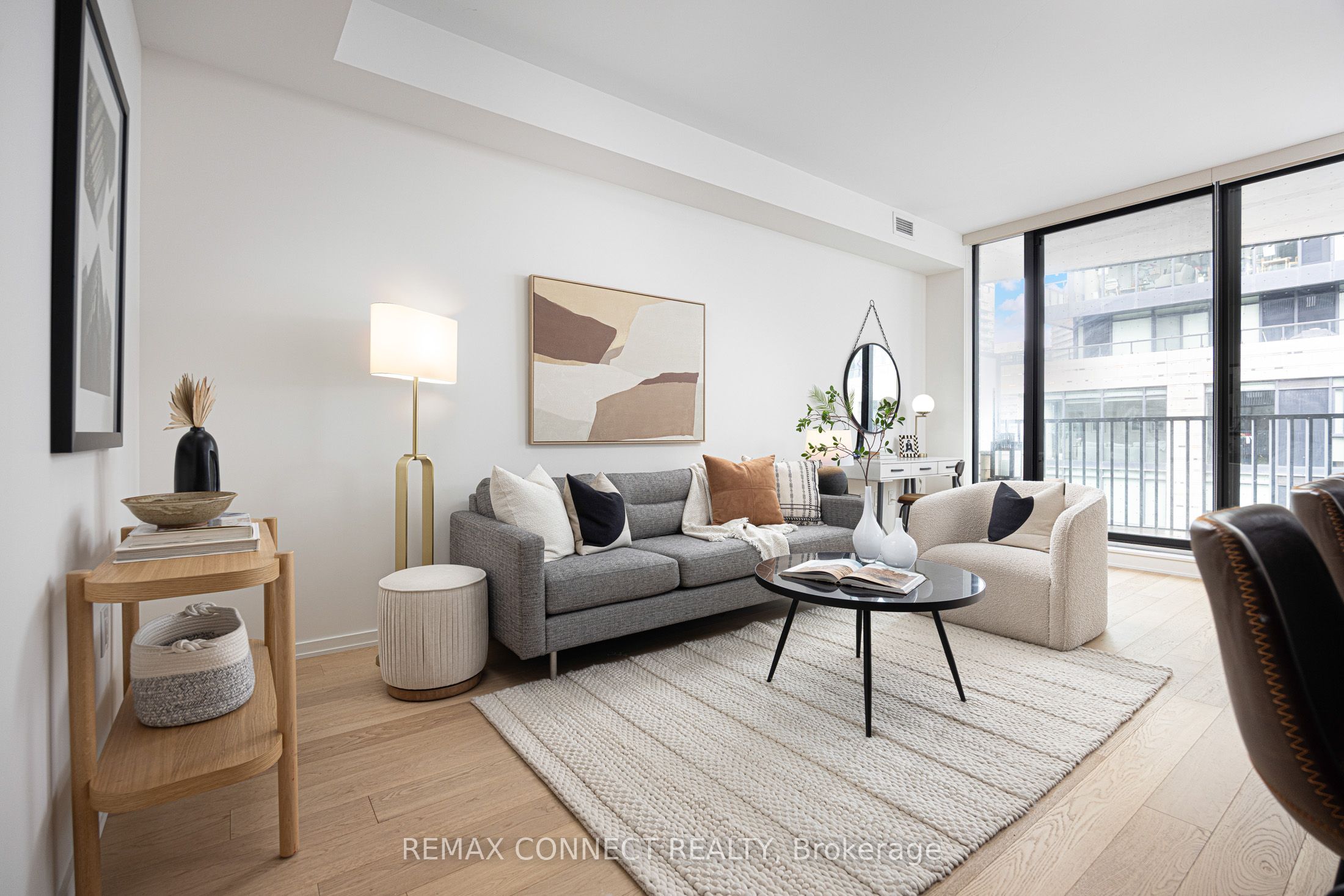 Additional image 4 of 402-41 Dovercourt Road, Toronto, ON, M6J 0G6