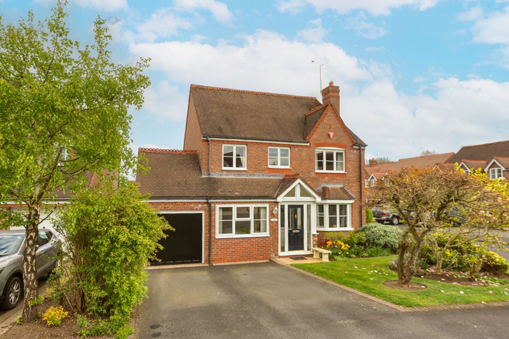 5 bed detached house for saleCoalport Close, Broseley TF12