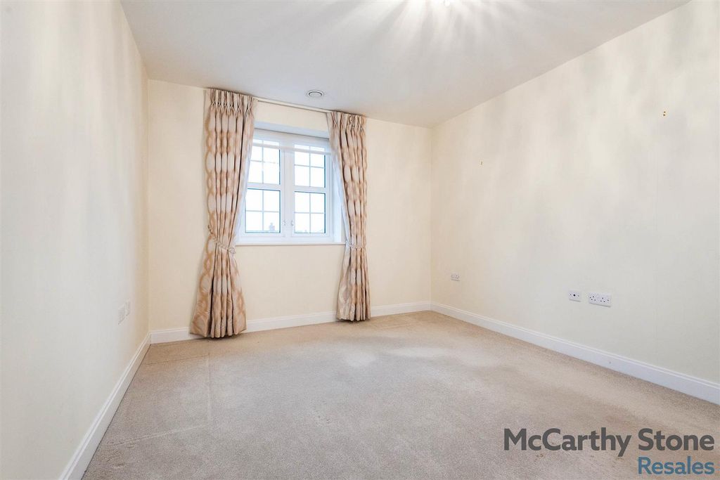Additional image 8 of 2 bed flat for saleParkland Place, Shortmead Street, Biggleswade, Bedfordshire SG18