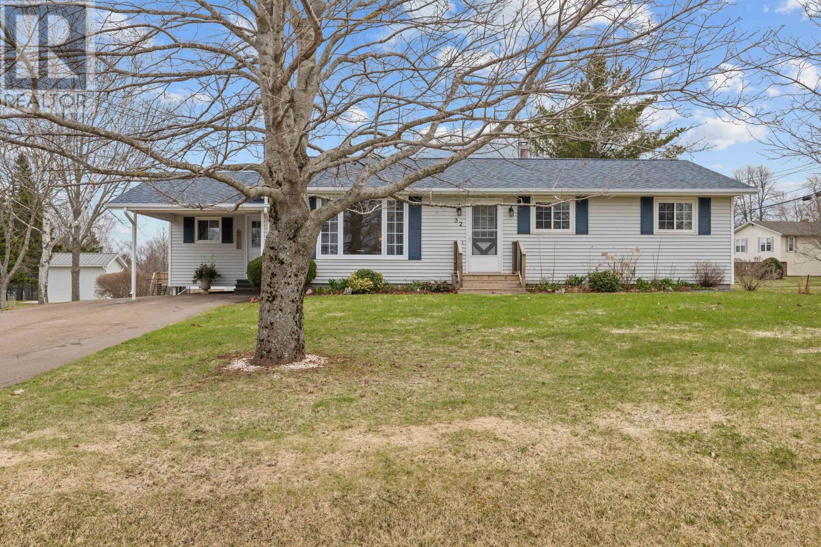 32 Eliot Drive
