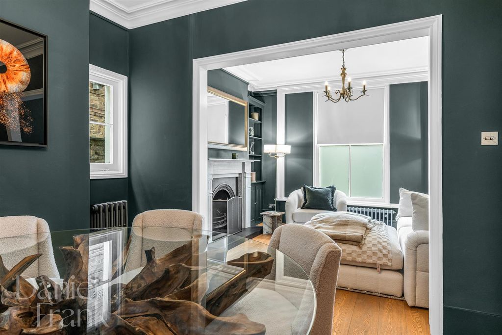 Additional image 10 of 4 bed semi-detached house for saleQueens Road, Buckhurst Hill IG9