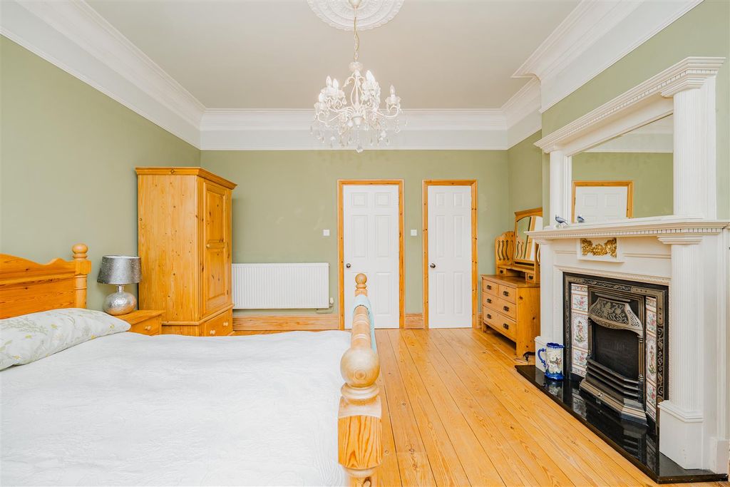 Additional image 19 of 5 bed semi-detached house for saleThe Parade, Barry CF62