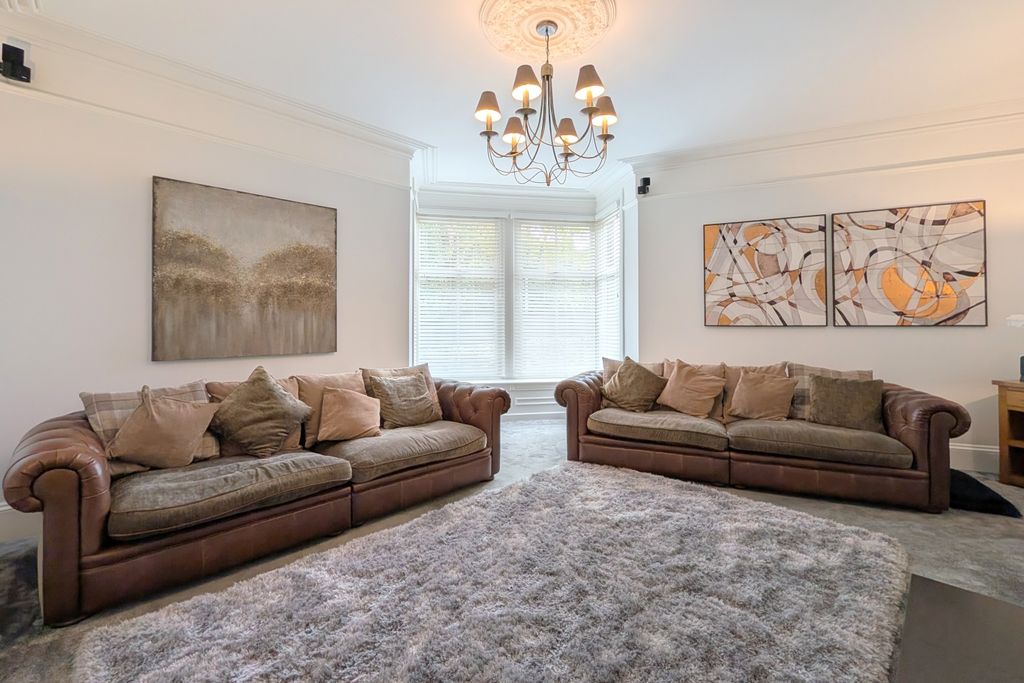 Additional image 10 of 4 bed detached house for saleThe Mount, Lightcliffe Road, Brighouse HD6