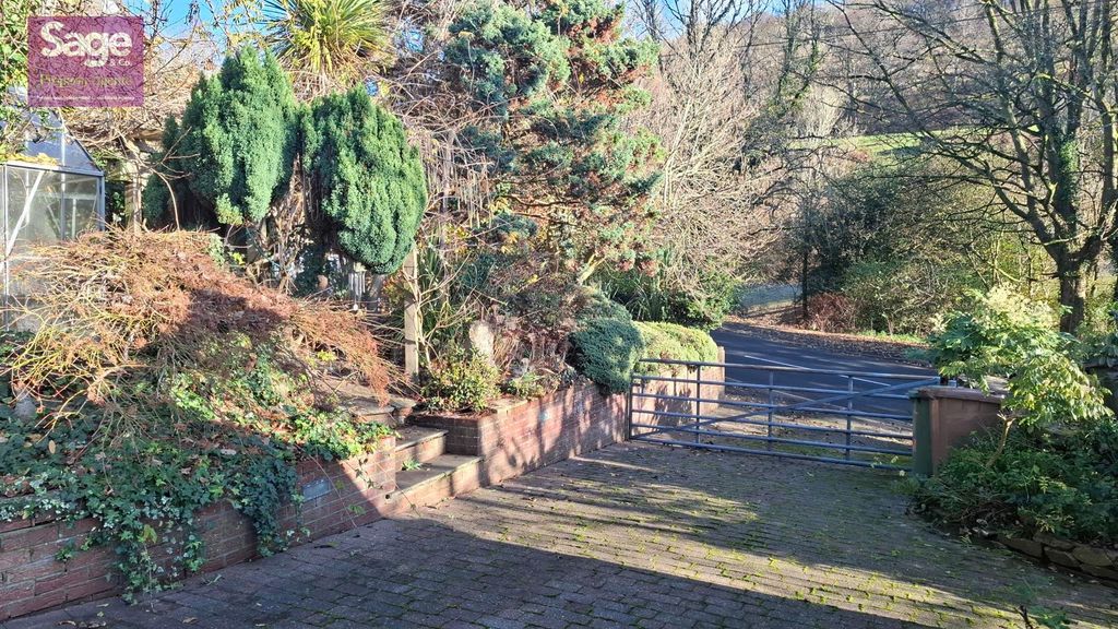 Additional image 43 of 9 bed cottage for saleCentral Avenue, Newbridge, Newport NP11