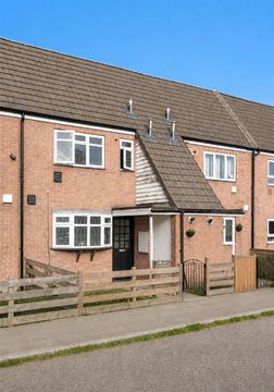 Clare Road, Hounslow TW4, Studio to rent