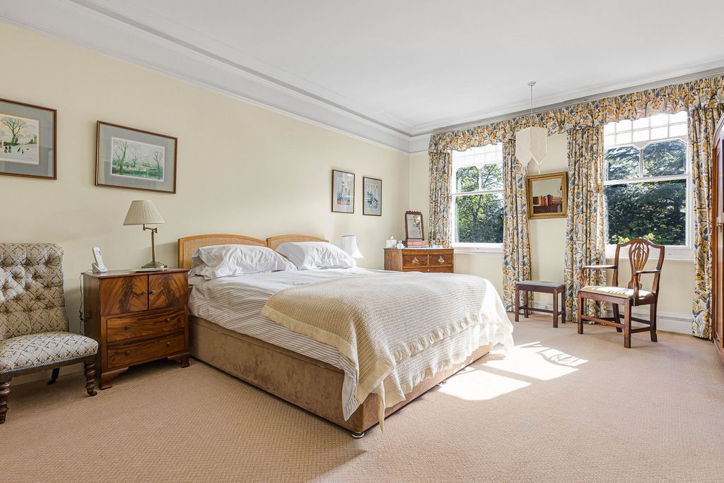 Additional image 16 of 6 bed detached house for salePark Crescent, Abingdon OX14