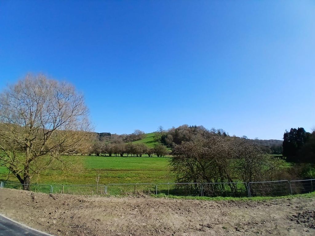 4 bed detached house for saleFlorence Fields, Leintwardine SY7 photo 4