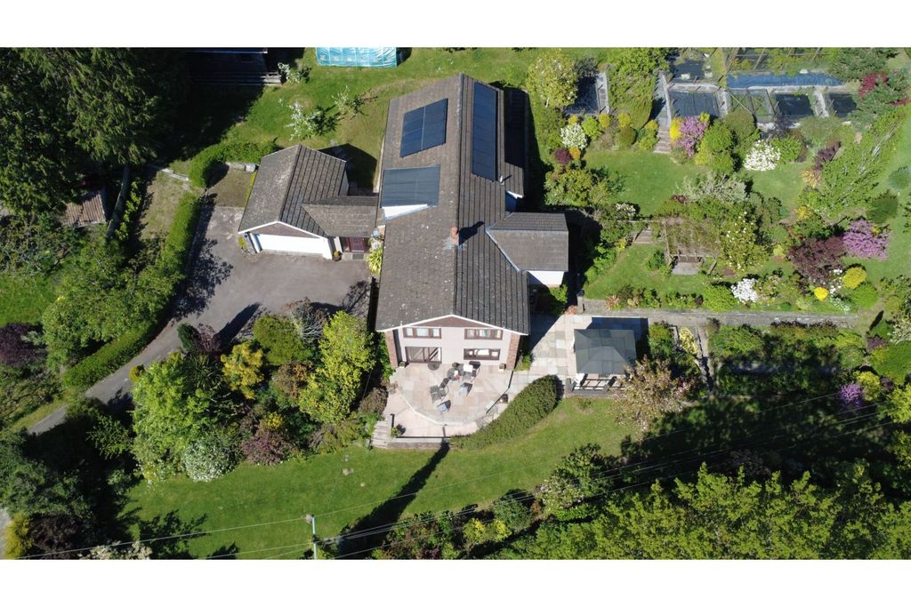 Additional image 2 of 5 bed detached house for saleHewelsfield, Lydney GL15