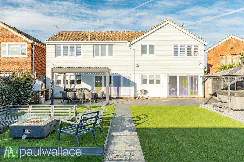5 bed detached house for saleWoodstock Road, Broxbourne EN10