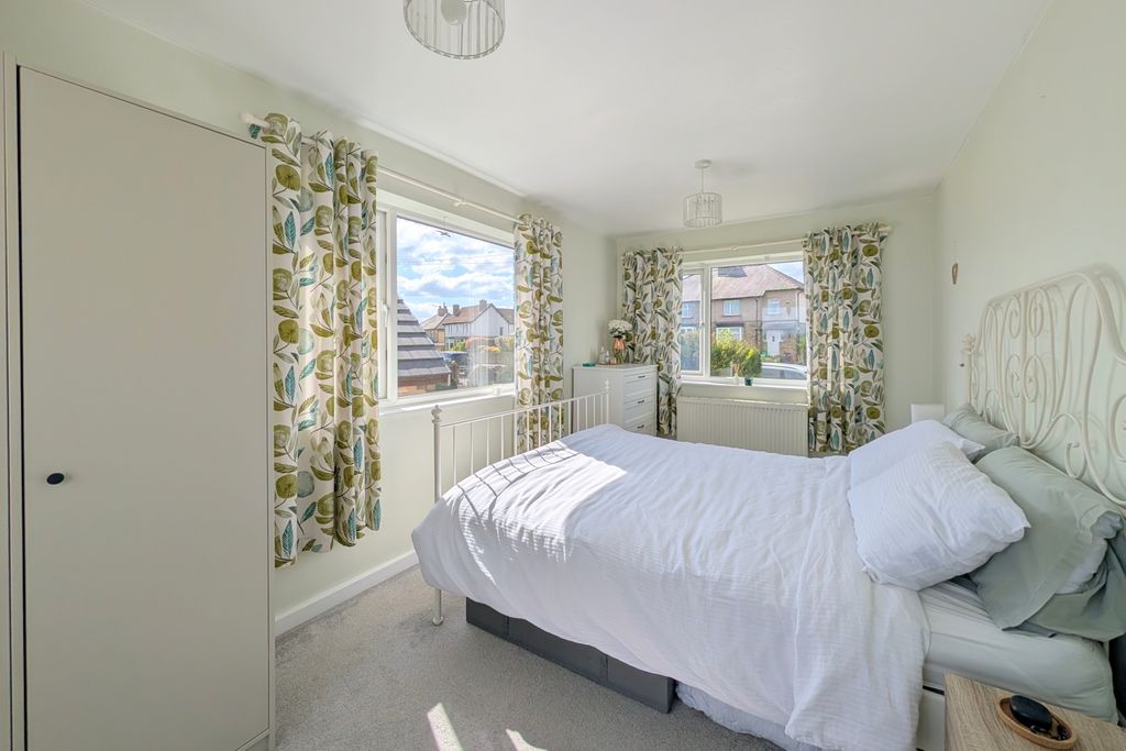 Additional image 15 of 4 bed terraced house for saleLaverock Lane, Brighouse, West Yorkshire HD6