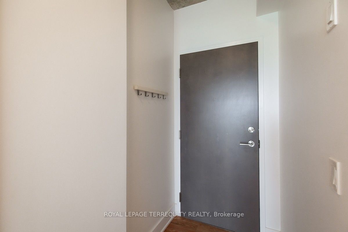 Additional image 3 of 703-630 Queen Street E, Toronto, ON, M4M 1G3