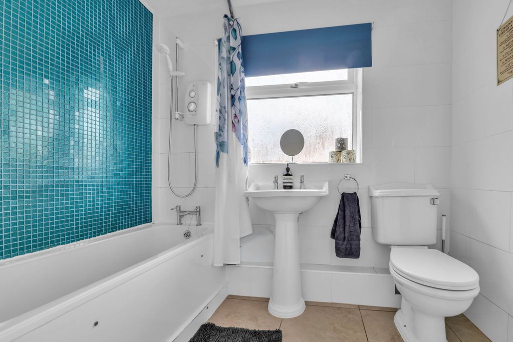Additional image 14 of 2 bed semi-detached house for saleMain Street, Markfield LE67